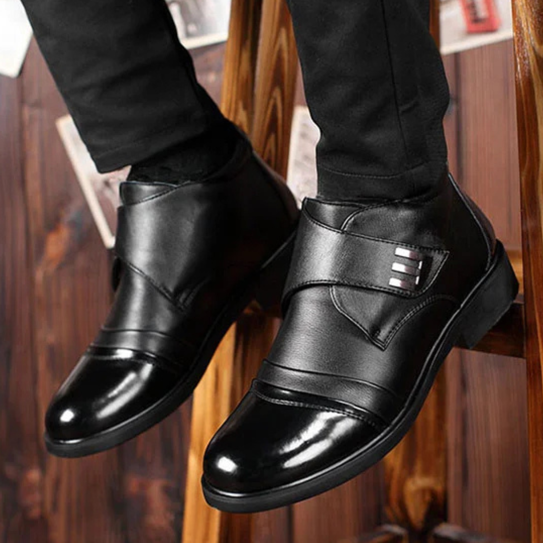 Botas de Couro Elegantes com Forro Térmico Interno para Homem