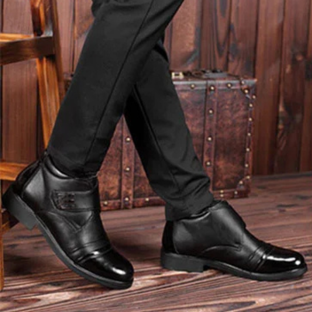 Botas de Couro Elegantes com Forro Térmico Interno para Homem